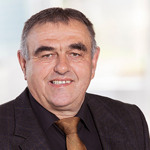  Norbert Weinert